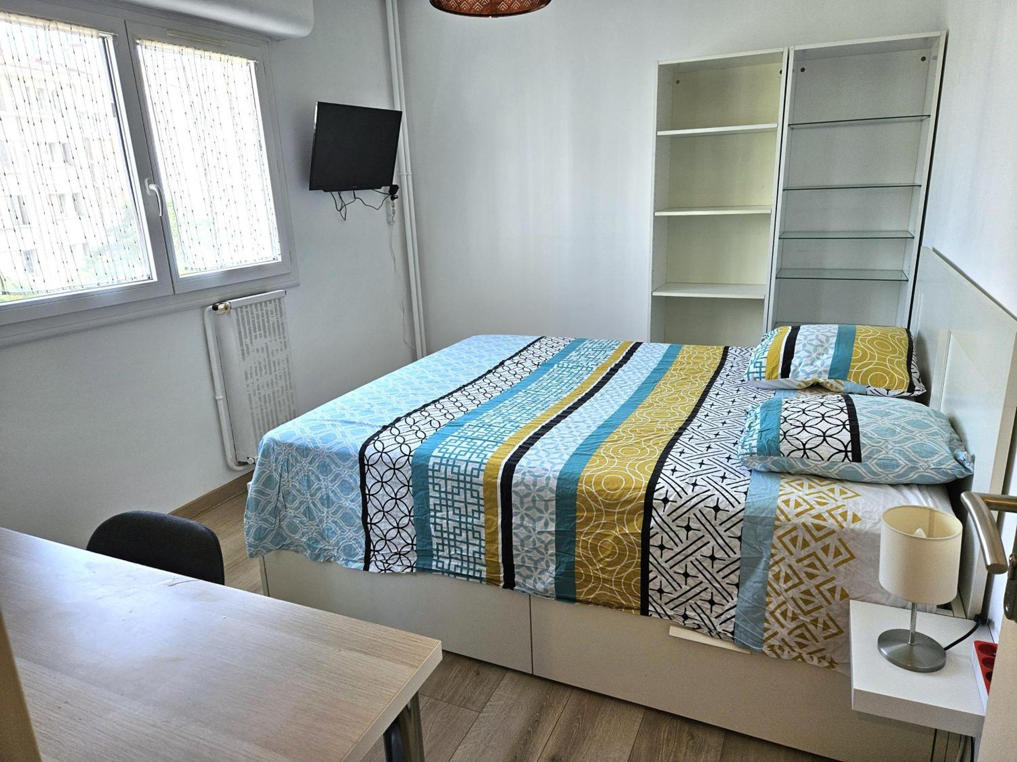 Chambre En Colocation Fille, Proche Mer, Climatisation Τουλόν Εξωτερικό φωτογραφία