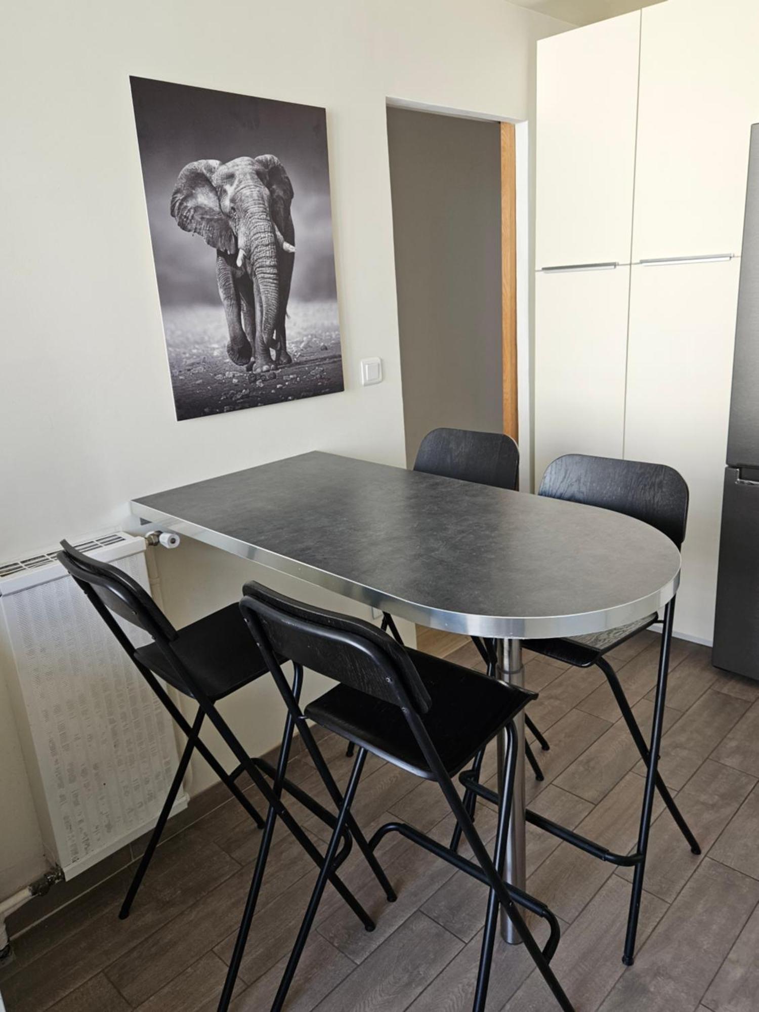 Chambre En Colocation Fille, Proche Mer, Climatisation Τουλόν Εξωτερικό φωτογραφία