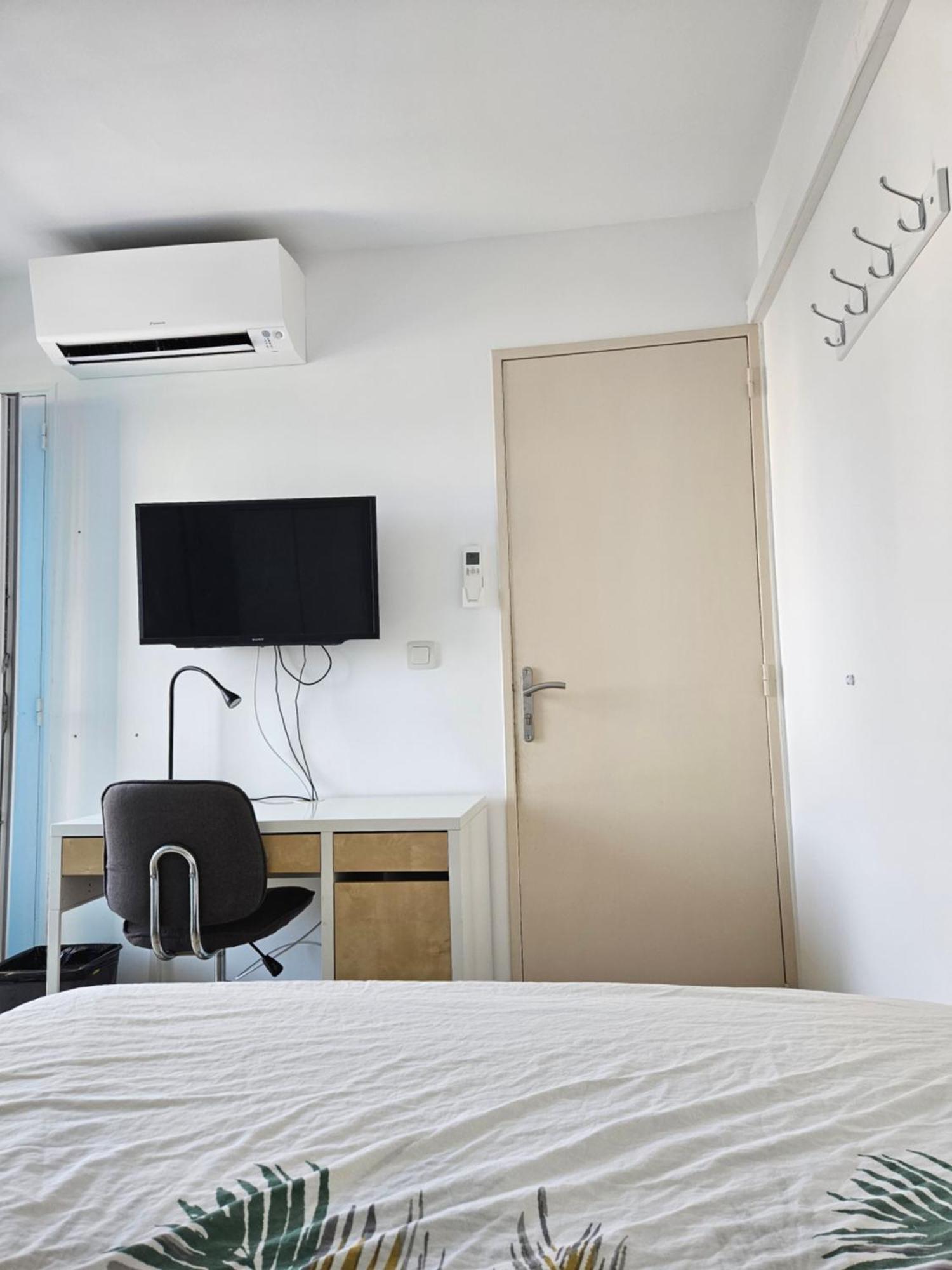 Chambre En Colocation Fille, Proche Mer, Climatisation Τουλόν Εξωτερικό φωτογραφία