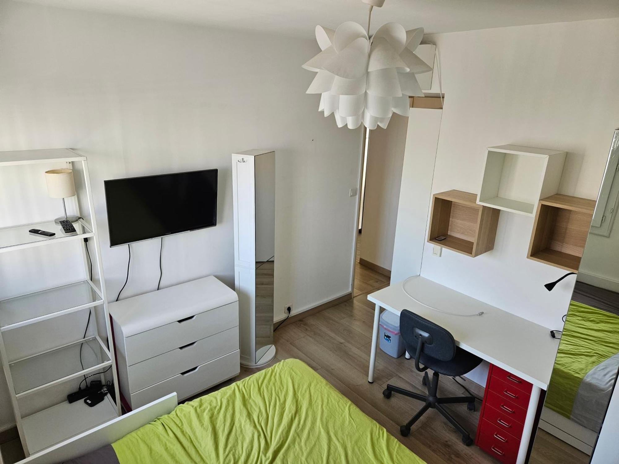 Chambre En Colocation Fille, Proche Mer, Climatisation Τουλόν Εξωτερικό φωτογραφία
